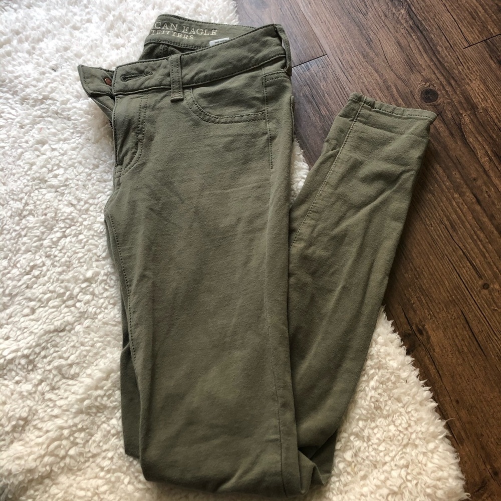 American Eagle Olive Green Jeans